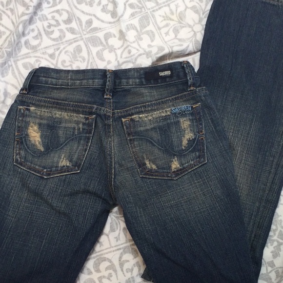 👖Sacred Blue Candice flared Junior jeans. Size 2/4 - Picture 3 of 12
